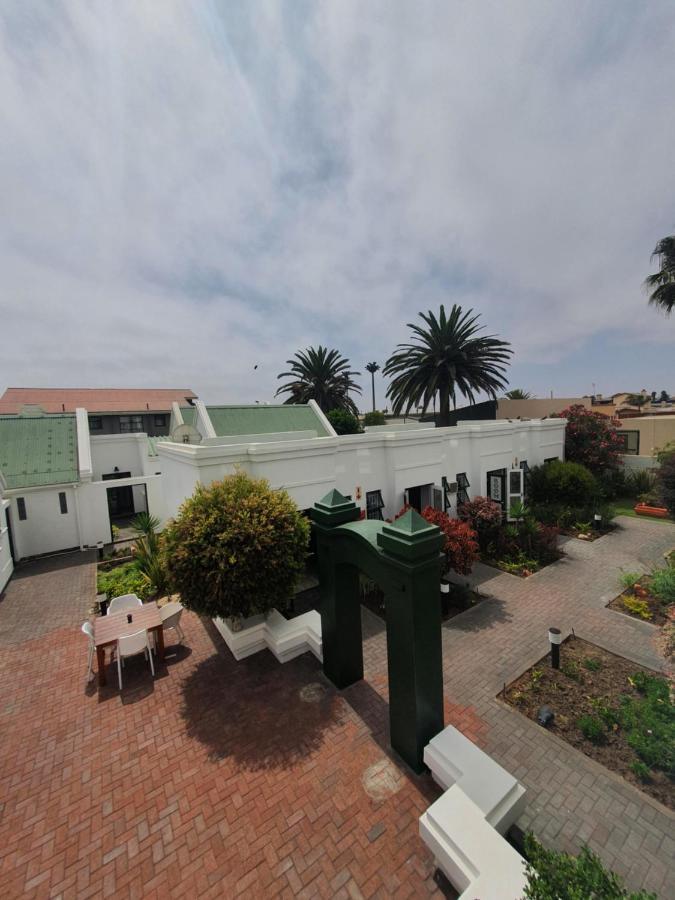 Langholm Hotel Walvis Bay Eksteriør bilde