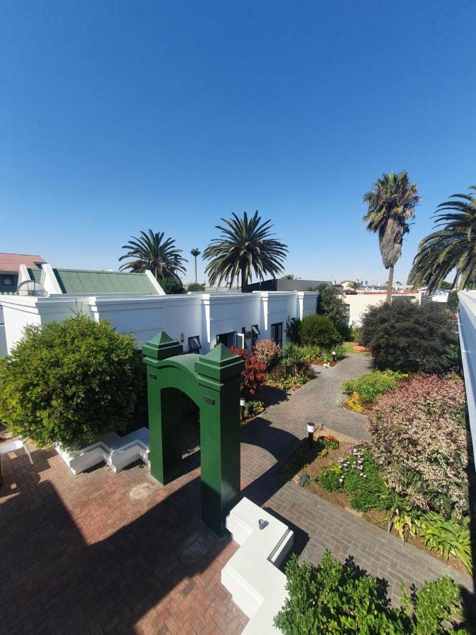 Langholm Hotel Walvis Bay Eksteriør bilde