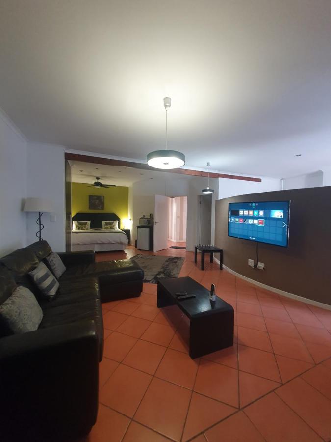 Langholm Hotel Walvis Bay Eksteriør bilde